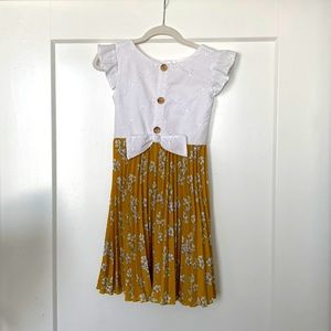 Adorable girls dress